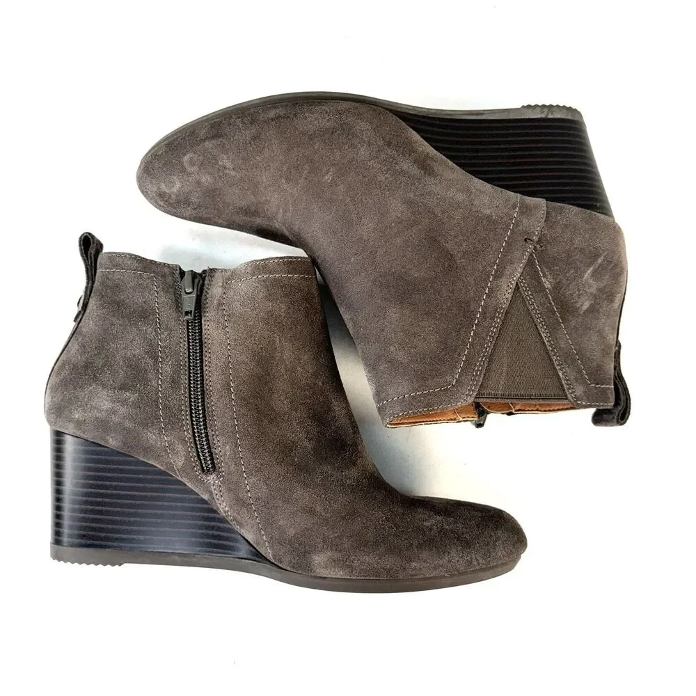 Vionic Ankle Booties Womens Size 6.5 Tan Wedge Suede Boots Zip Closure VW18411